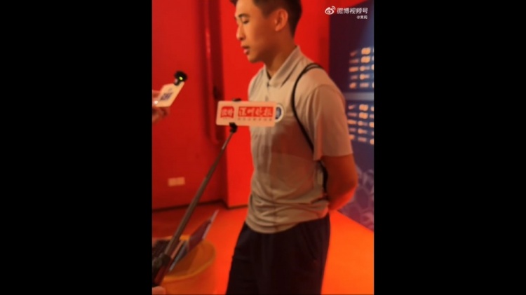 乐鱼体育-戴伟浚谈享受德比待遇：越多人质疑我，我就越兴奋